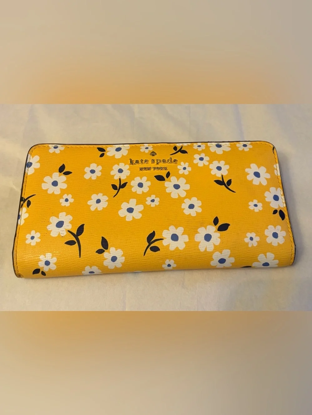 kate spade Yellow Floral Daisy Wallet
